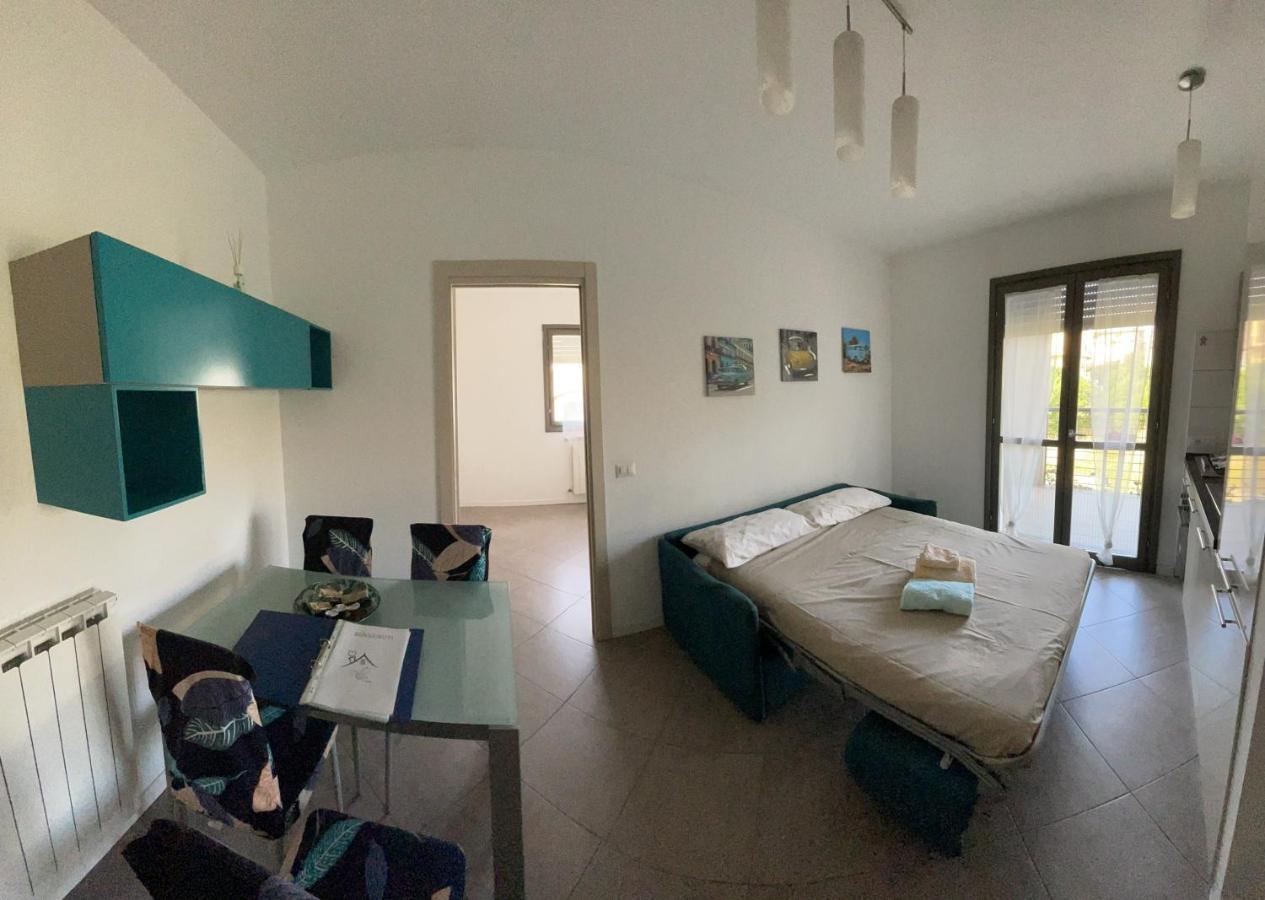 Apartamento Dolcecasaleogiu Con Parcheggio Coperto Gratuito Vitinia Exterior foto