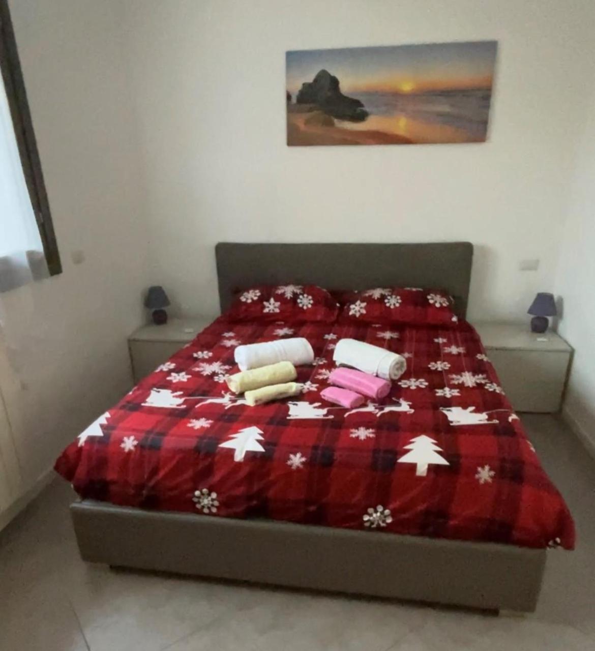 Apartamento Dolcecasaleogiu Con Parcheggio Coperto Gratuito Vitinia Exterior foto